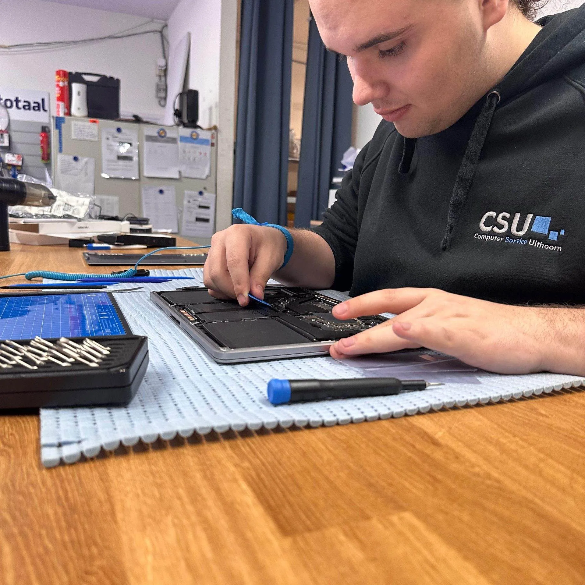 Laptop reparatie bij CSU Computer Service Uithoorn – Snel en betrouwbaar